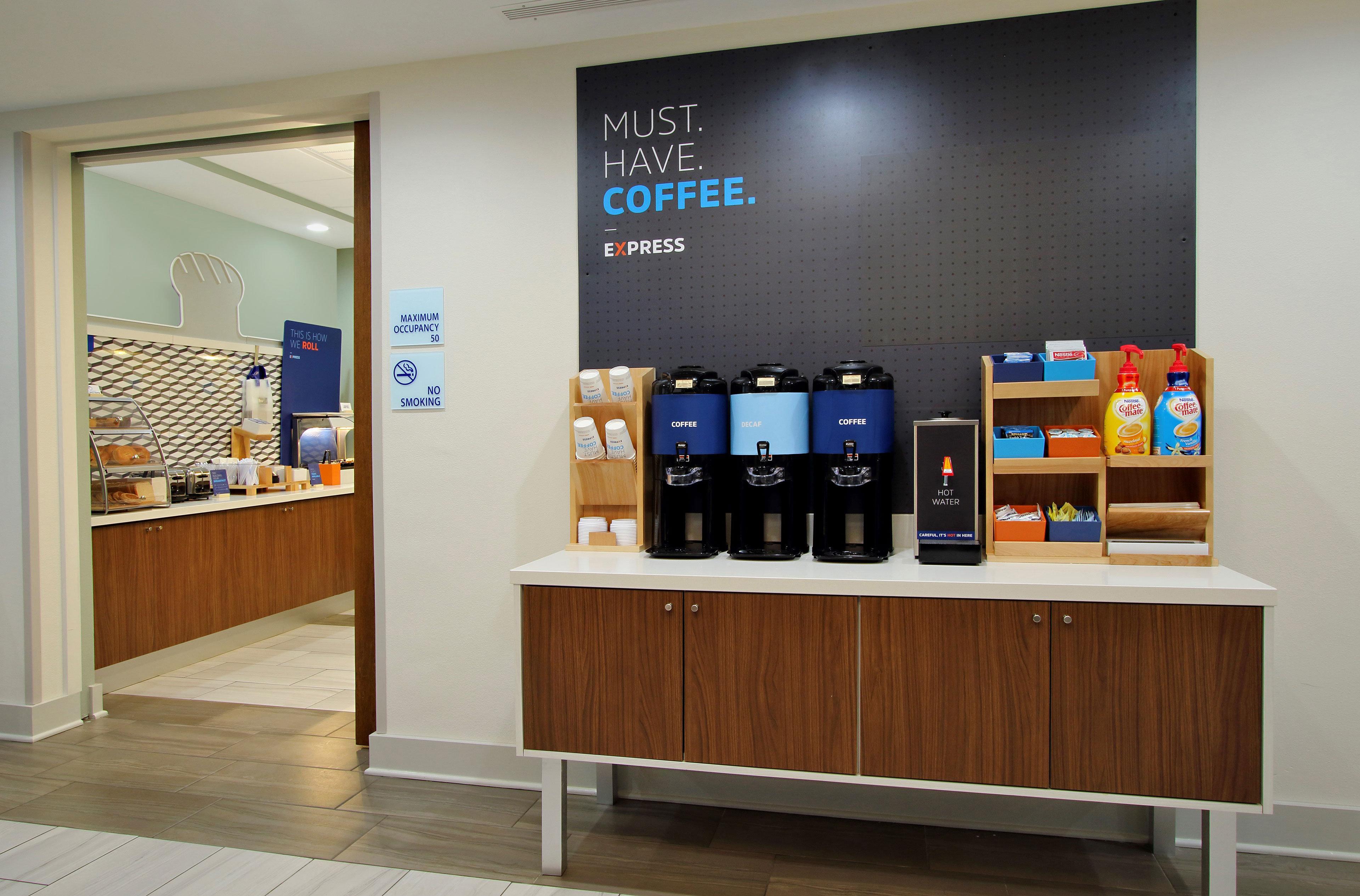 Holiday Inn Express & Suites Springfield By Ihg Экстерьер фото